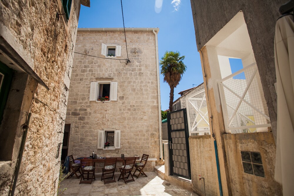 Townhouse Lucia