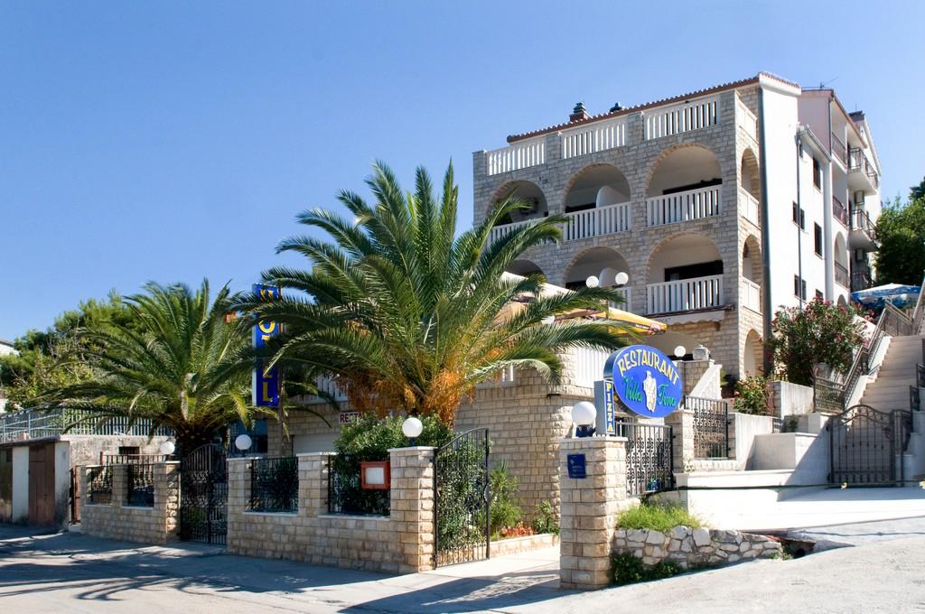 Vila Tina