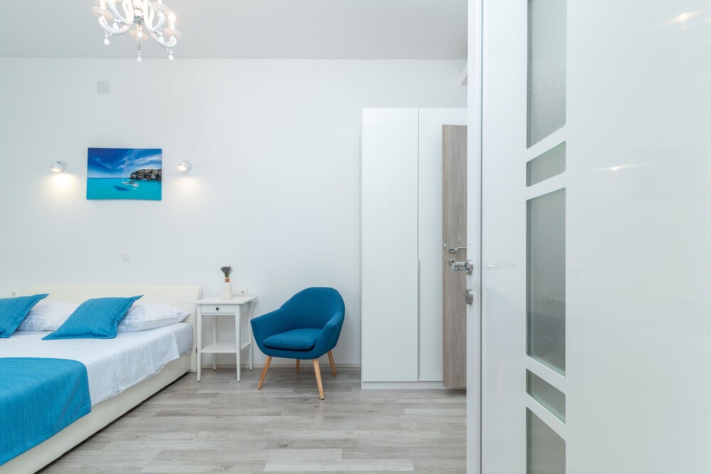 Villa Lux