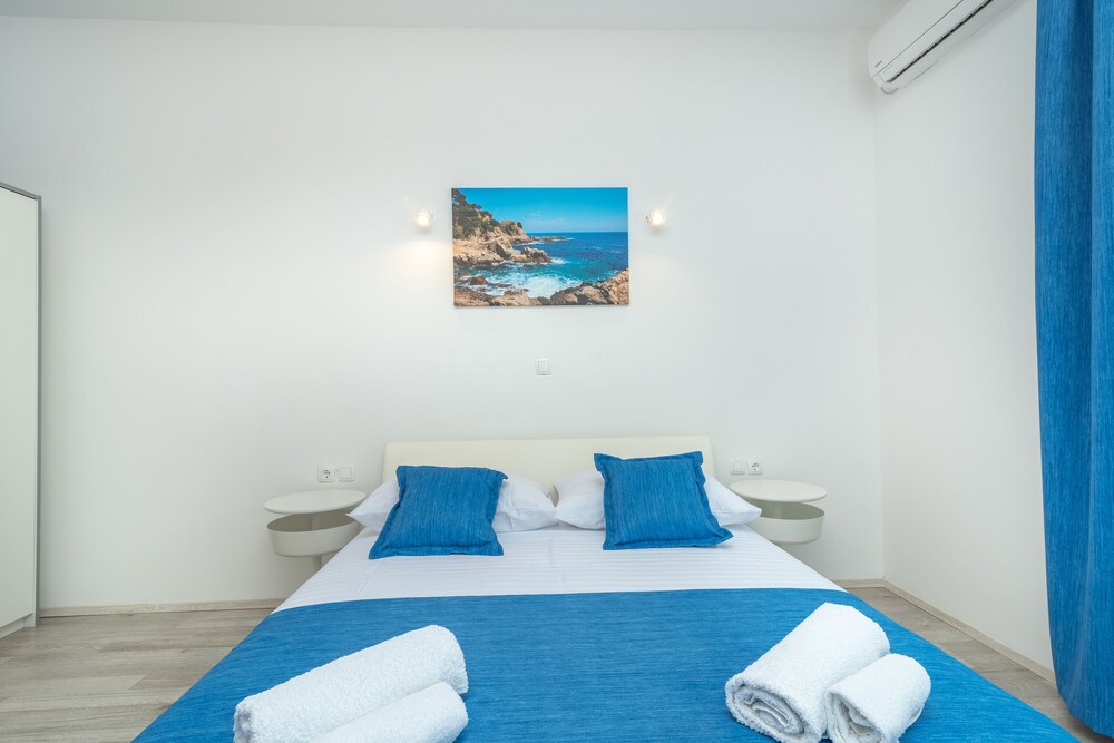 Villa Lux