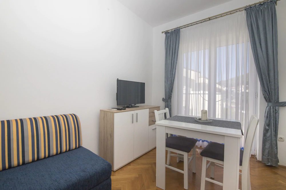 Apartments And Rooms Kapulica