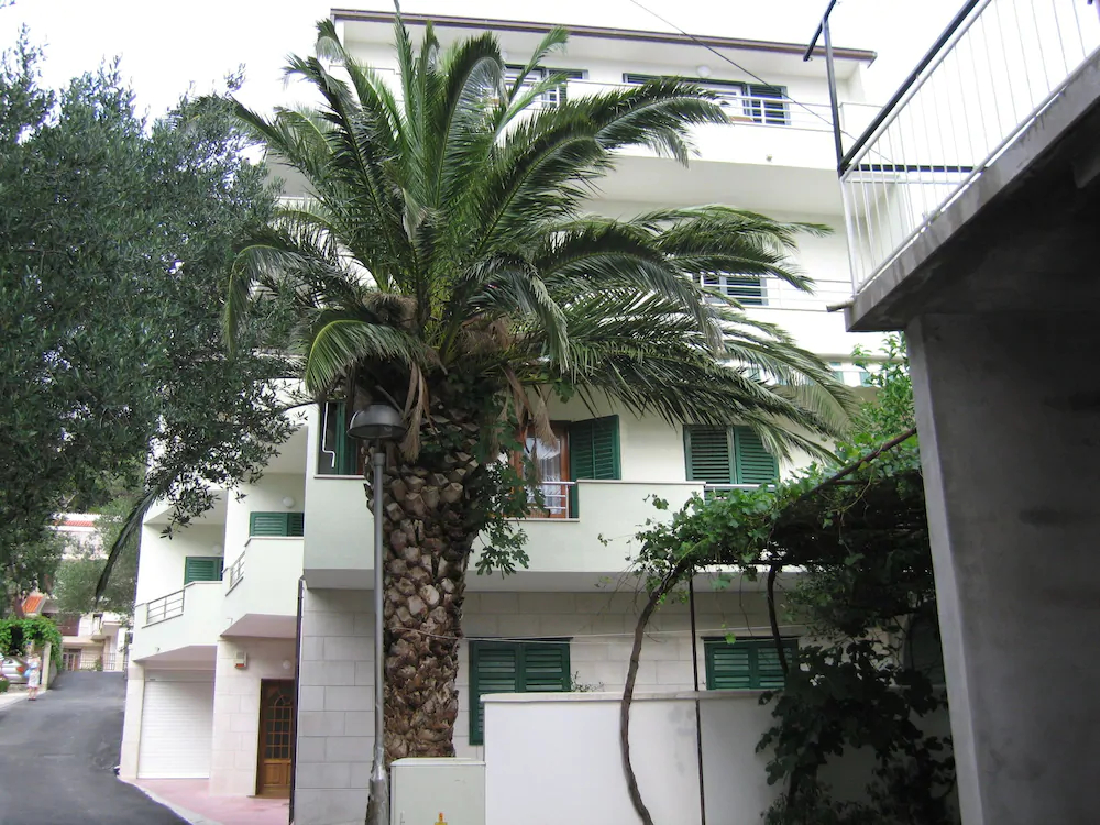 Apartments Biser