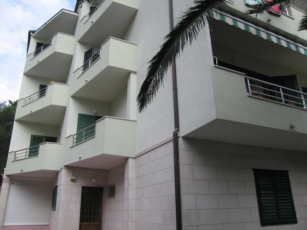 Apartments Biser