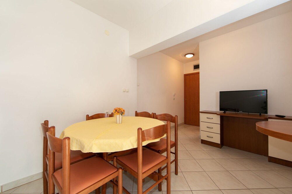 Apartments Biser