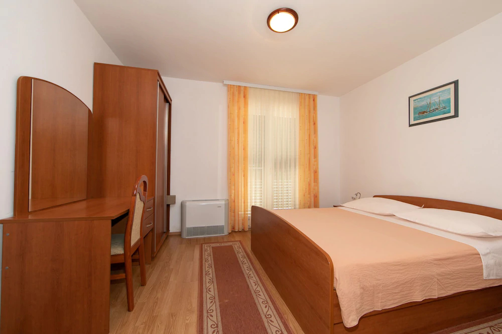 Apartments Biser