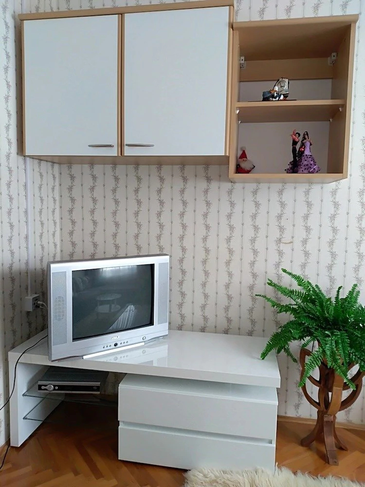 Apartments Kostovic 1943
