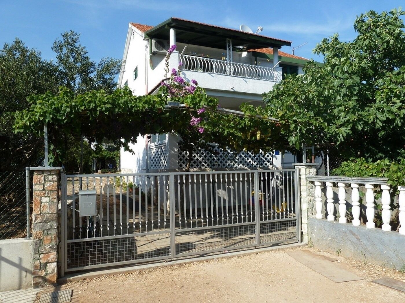 Apartments Maja