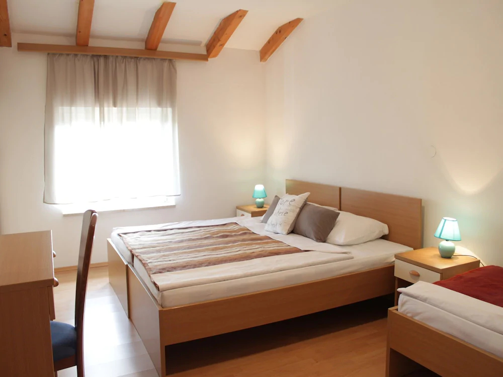 Apartments Neven