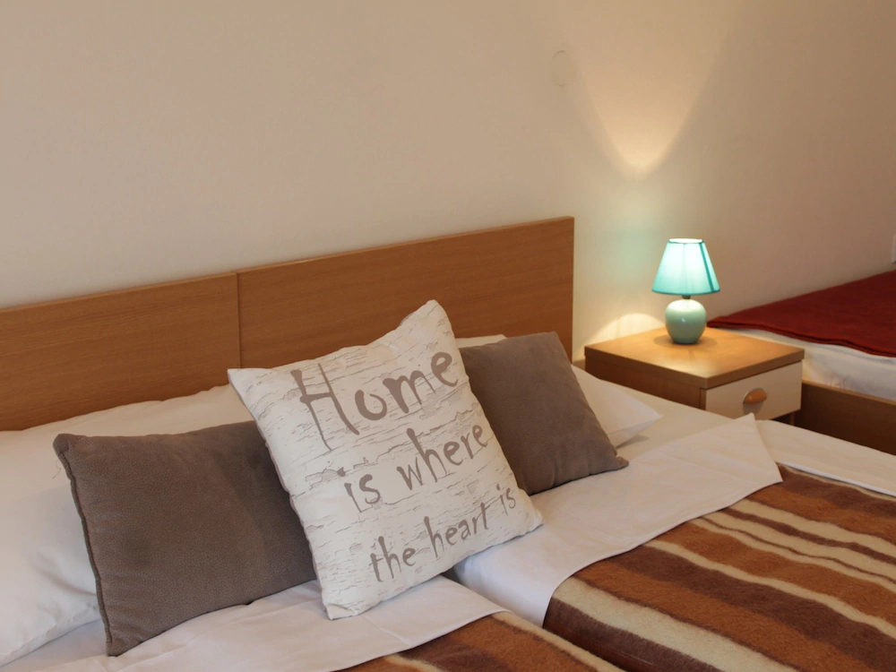 Apartments Neven
