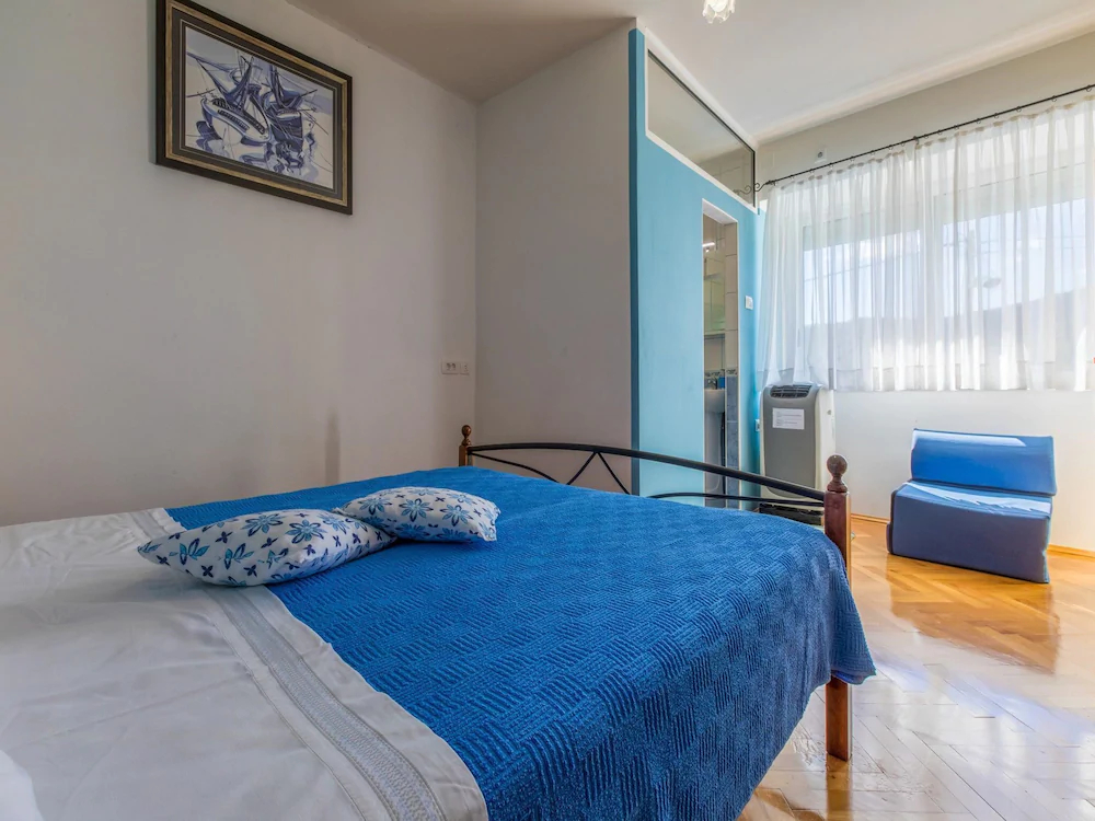 House Delfin