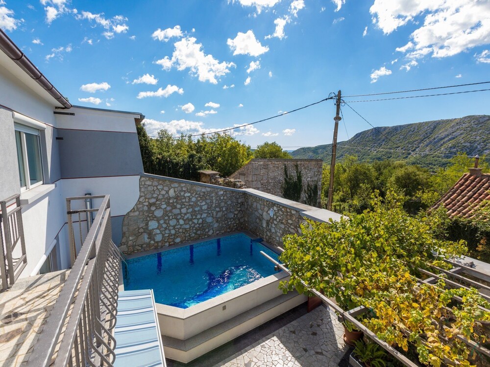 House Delfin