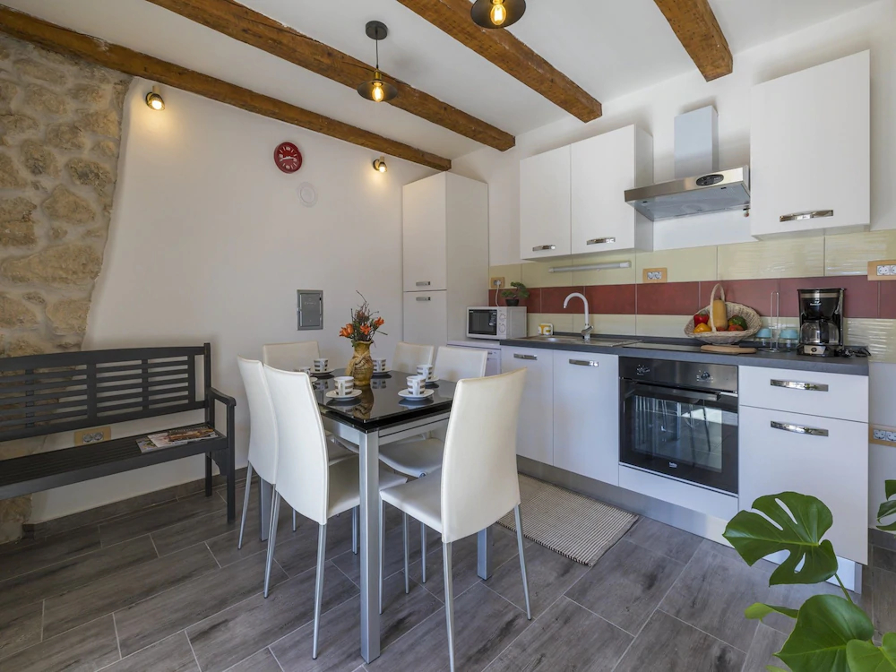 House Odiseja