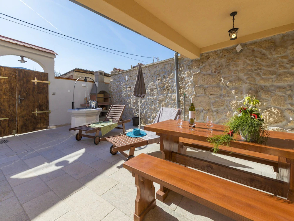 House Odiseja