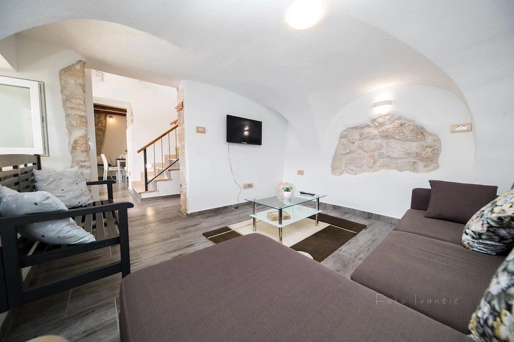 House Odiseja