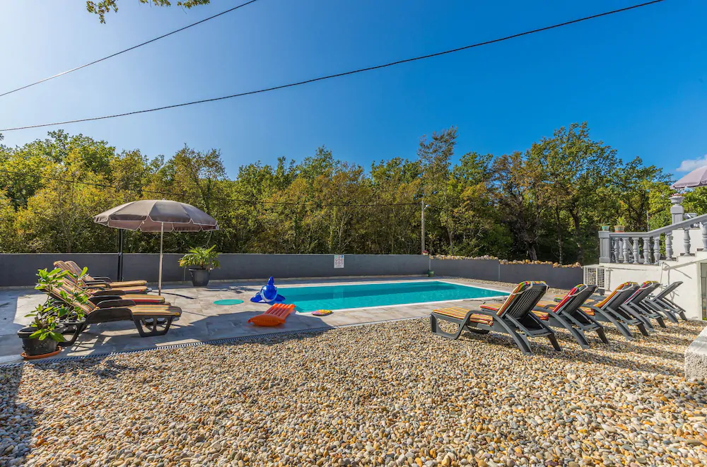 House Pavlina