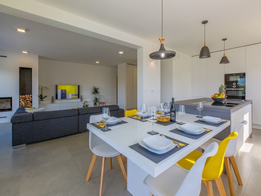 House Villa ENY
