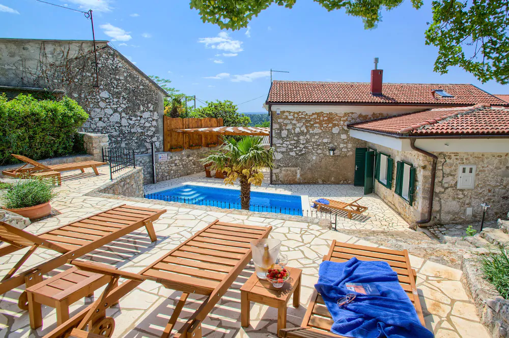 House Villa Kiry