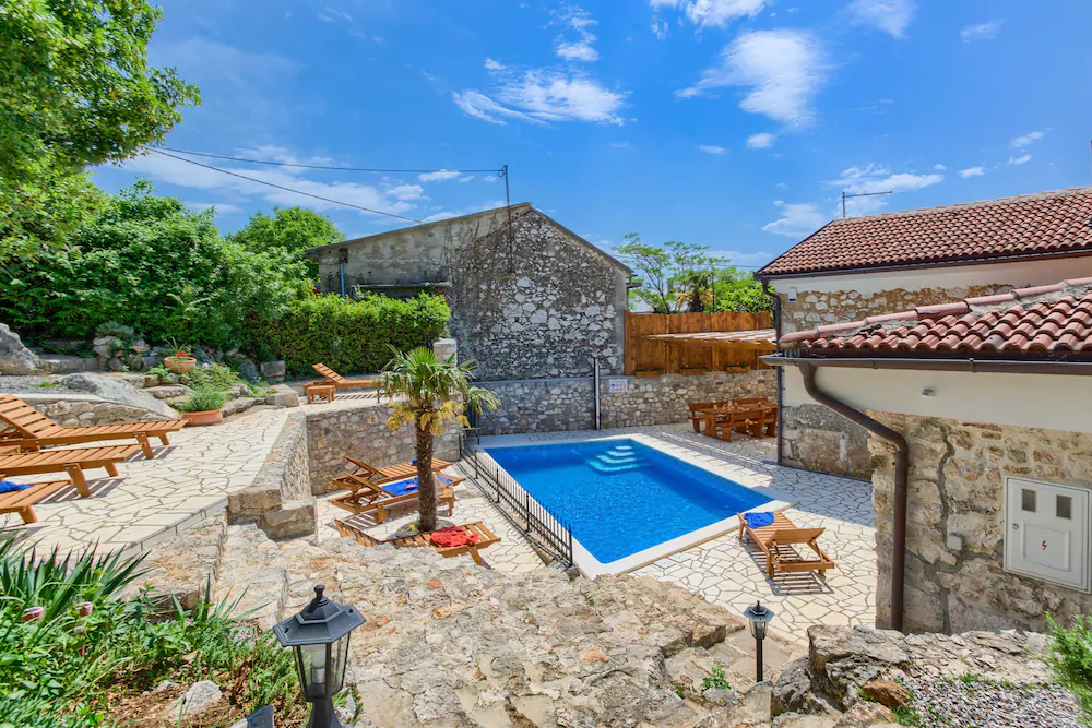 House Villa Kiry