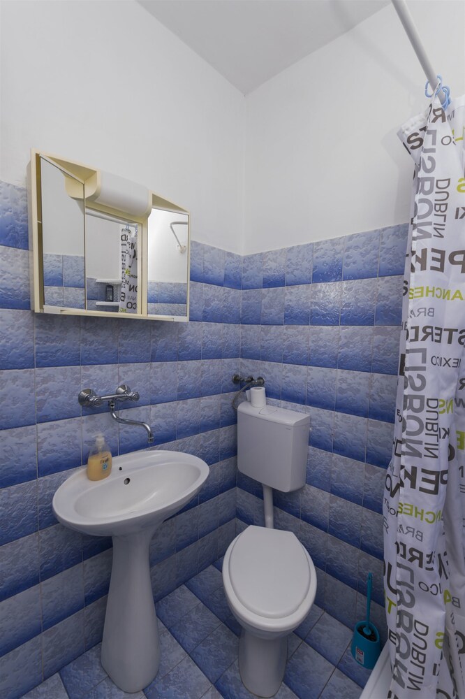 Apartment And Room Ivica