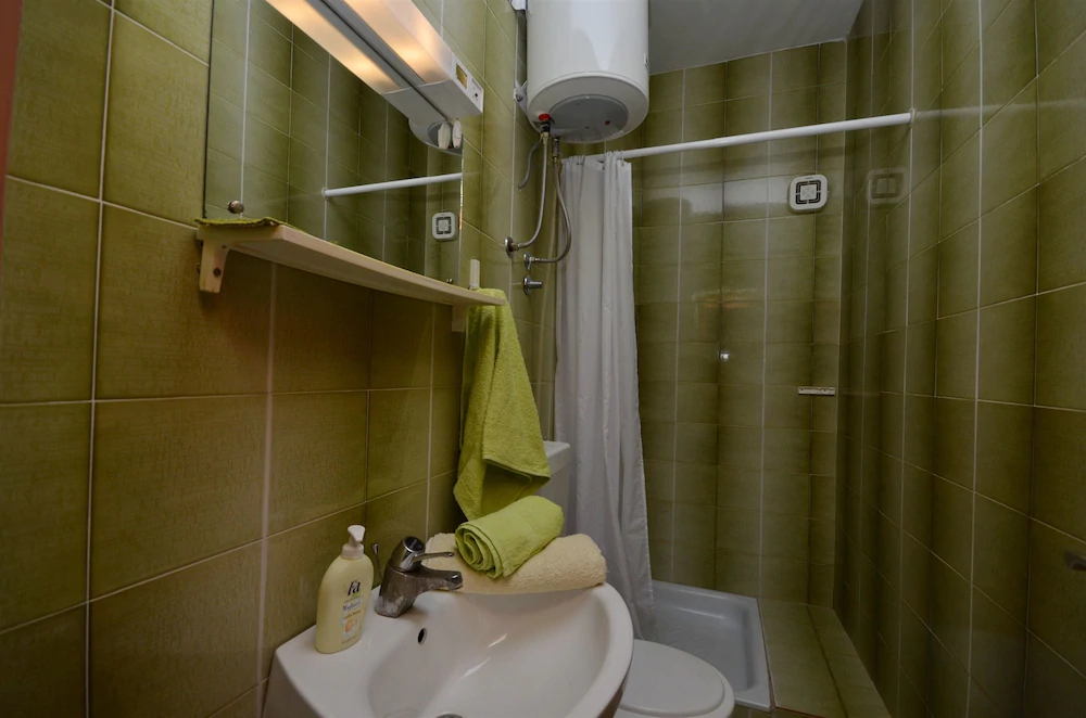 Apartment and Rooms Ante