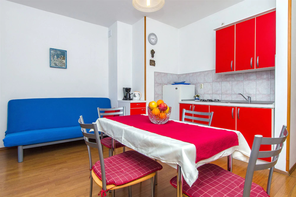 Apartment And Room Stefanija