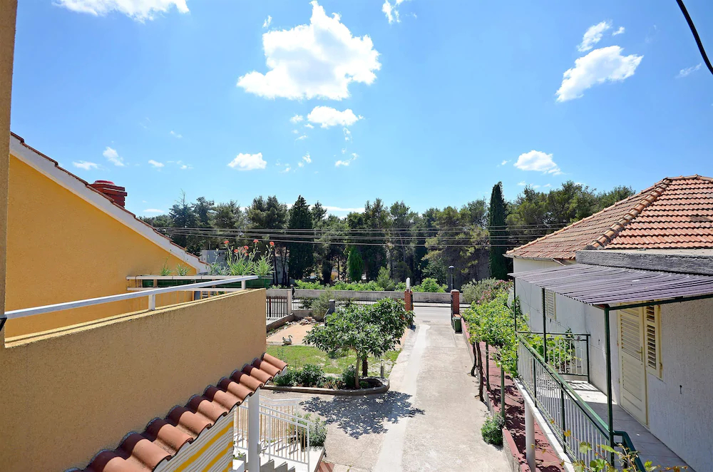 Apartment Mira