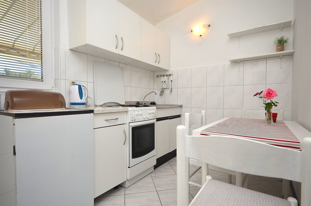Apartment Mira