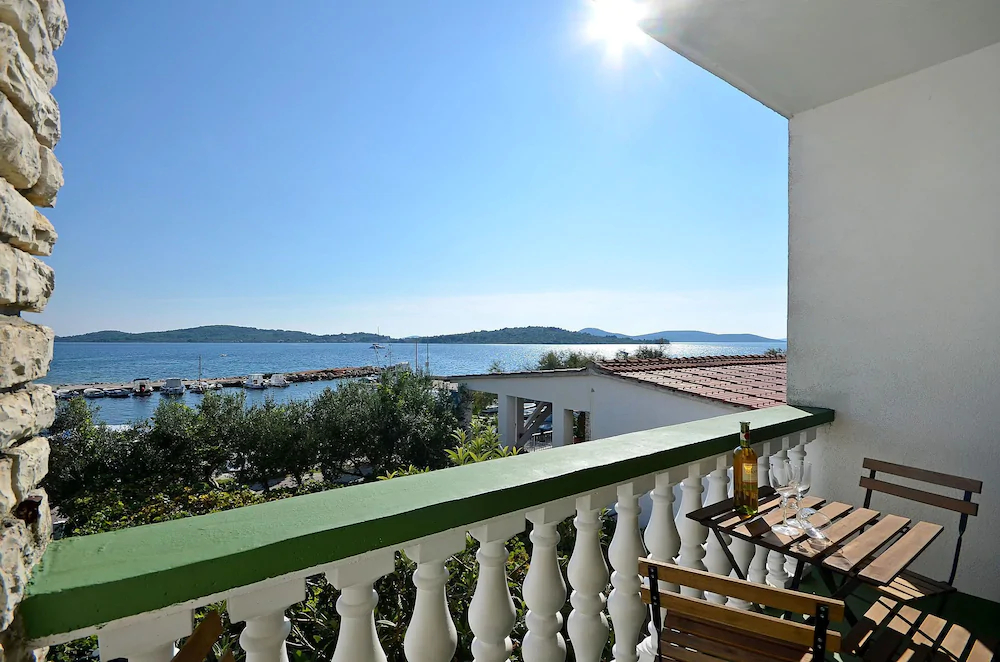 Apartments Nada SeaView