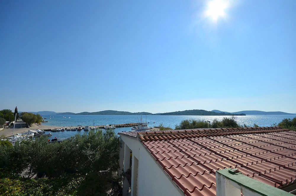Apartments Nada SeaView