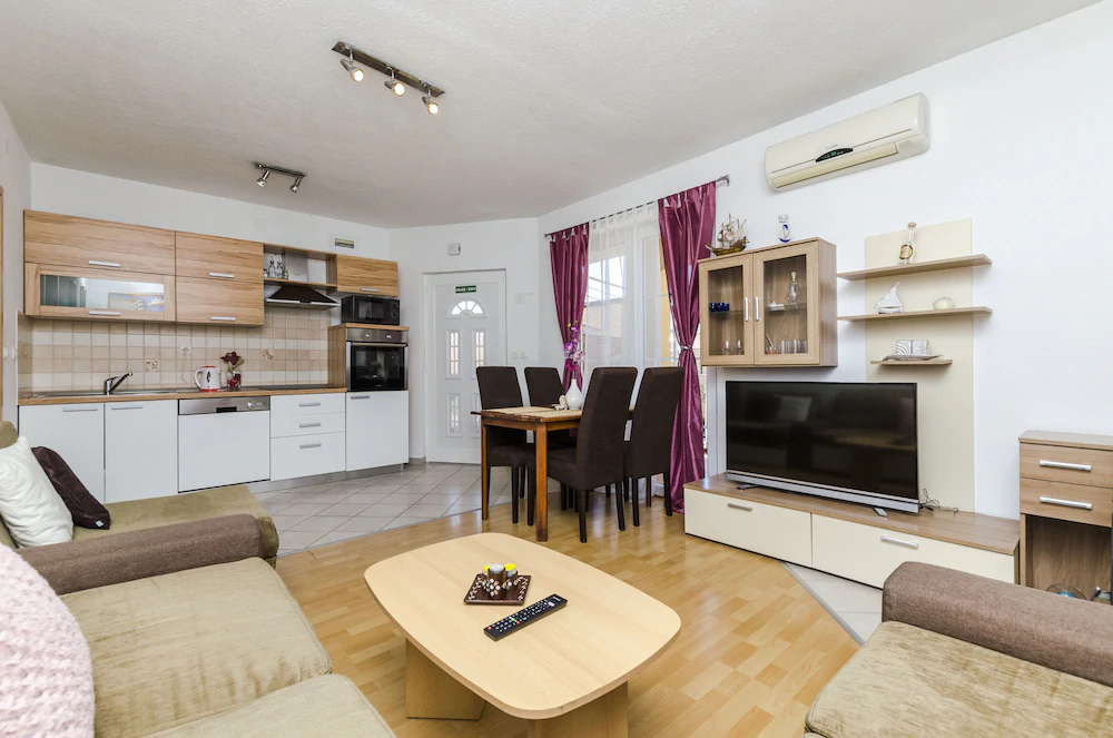 Apartments Ana