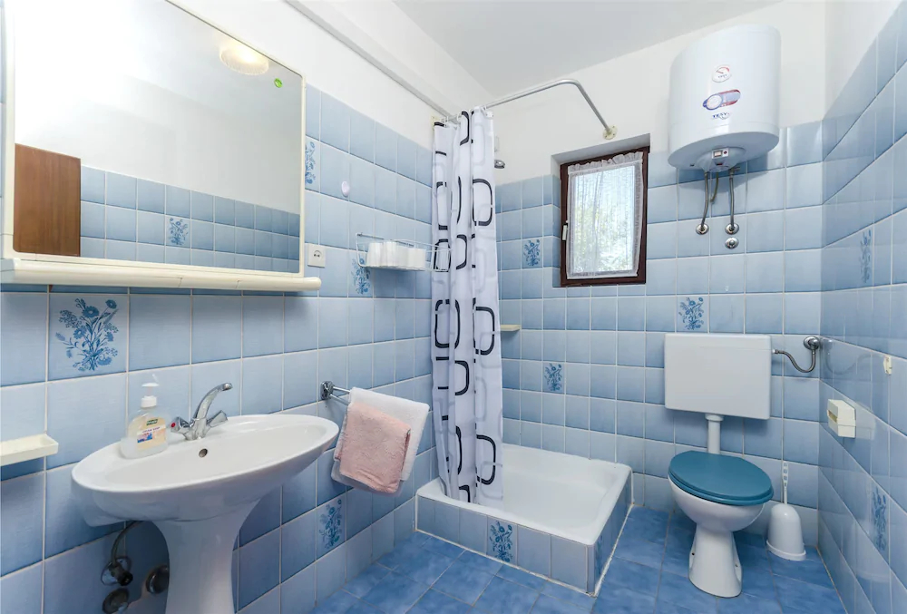 Apartments and Rooms Ante