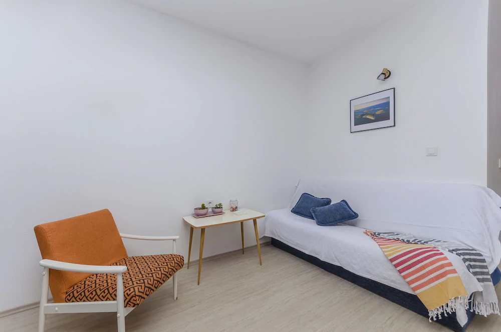 Apartments and Rooms Ante
