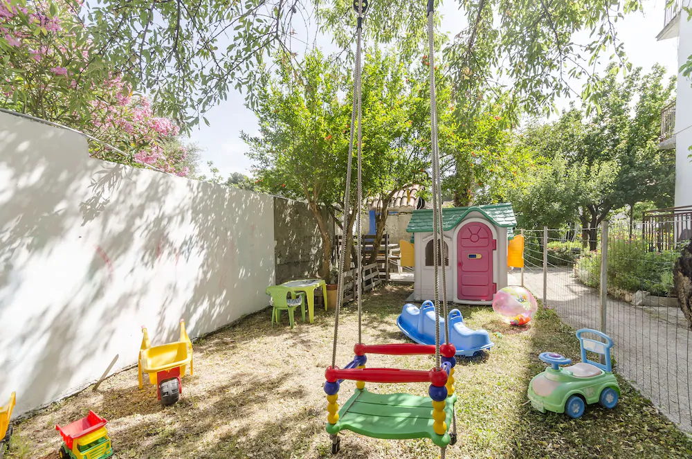 Apartments and Rooms Meri