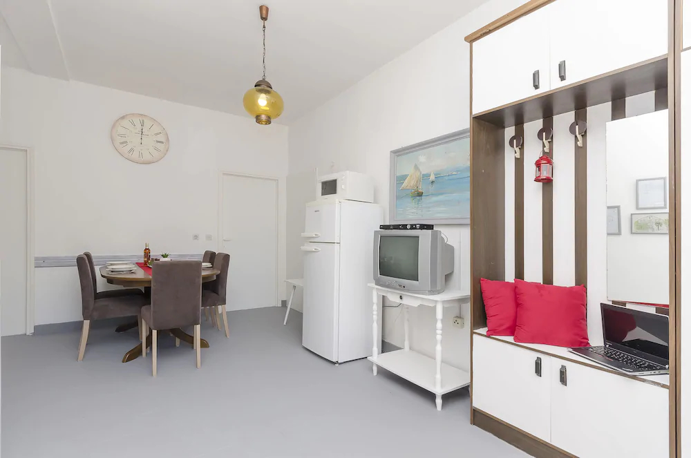 Apartments and Rooms Milan