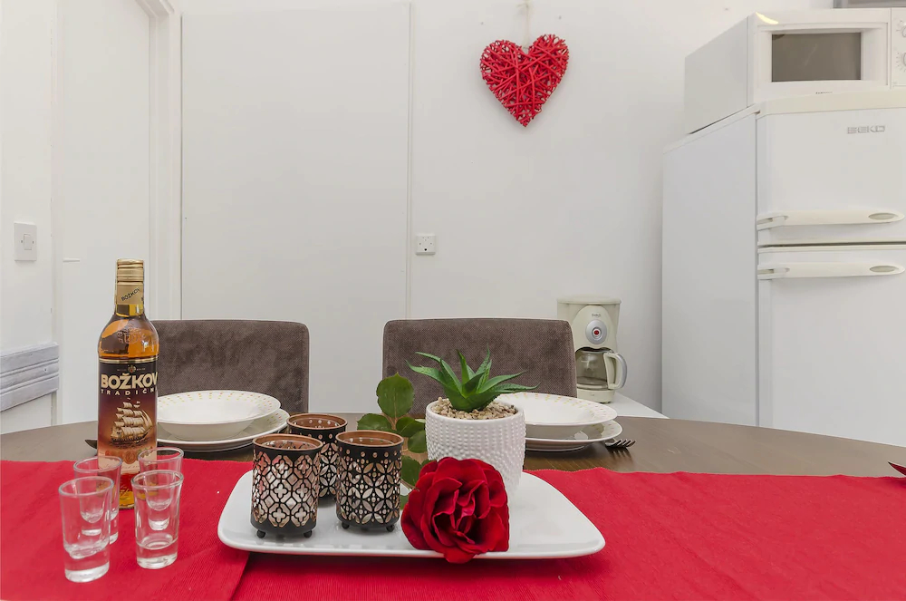 Apartments and Rooms Milan