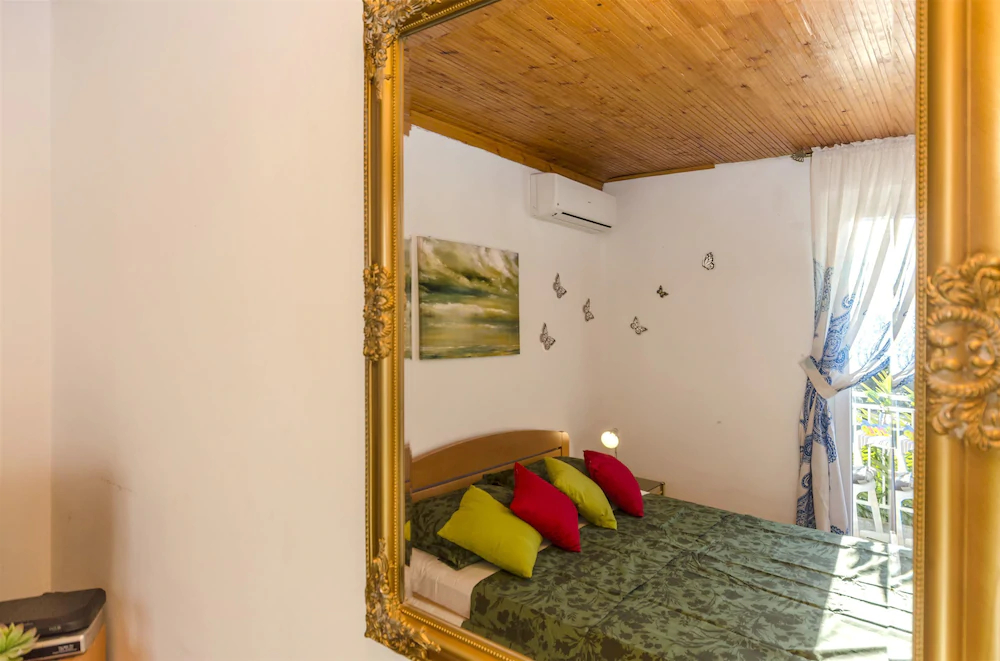 Apartments and Rooms Milan