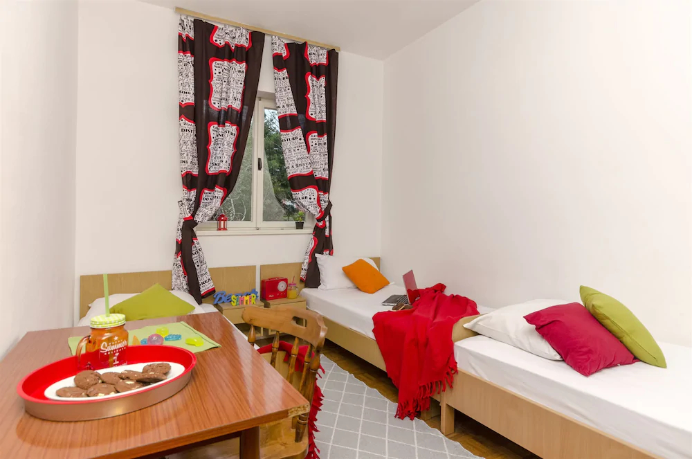 Apartments and Rooms Milan