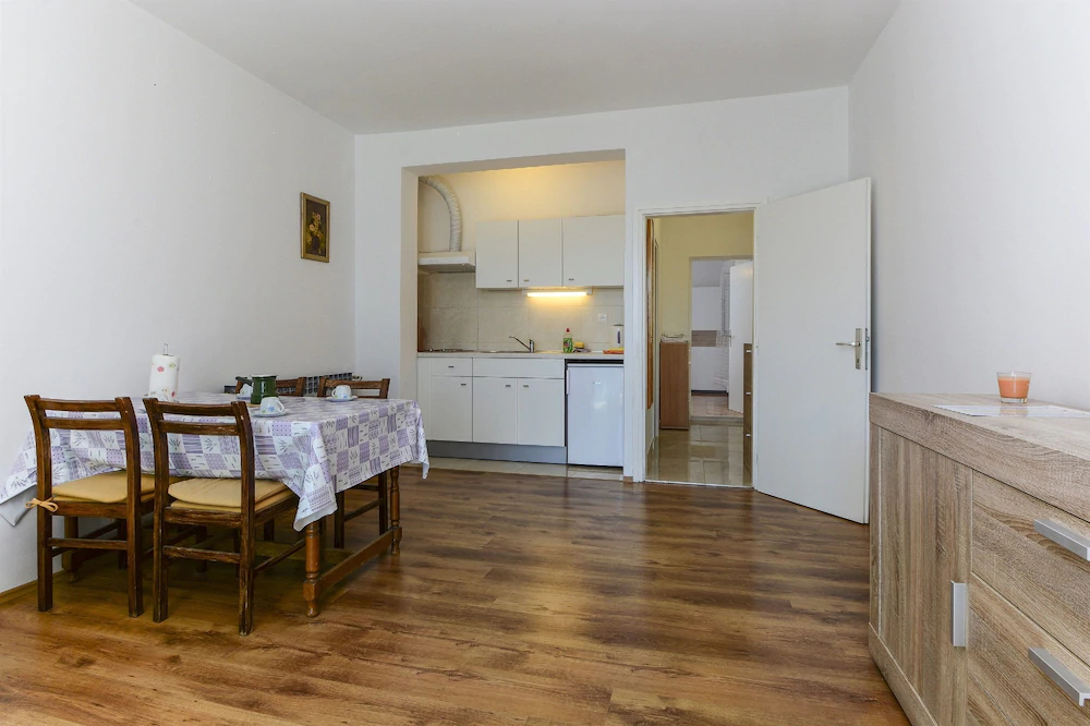 Apartments and Rooms Summercity Life