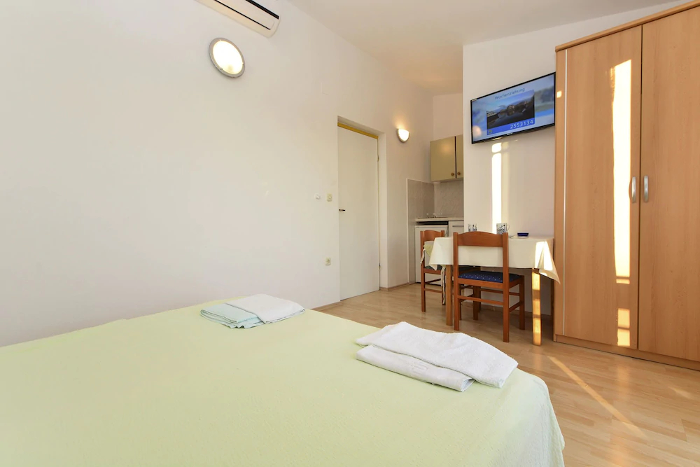 Apartments and Rooms Summercity Life