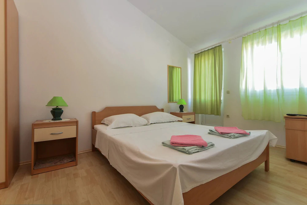 Apartments and Rooms Summercity Life