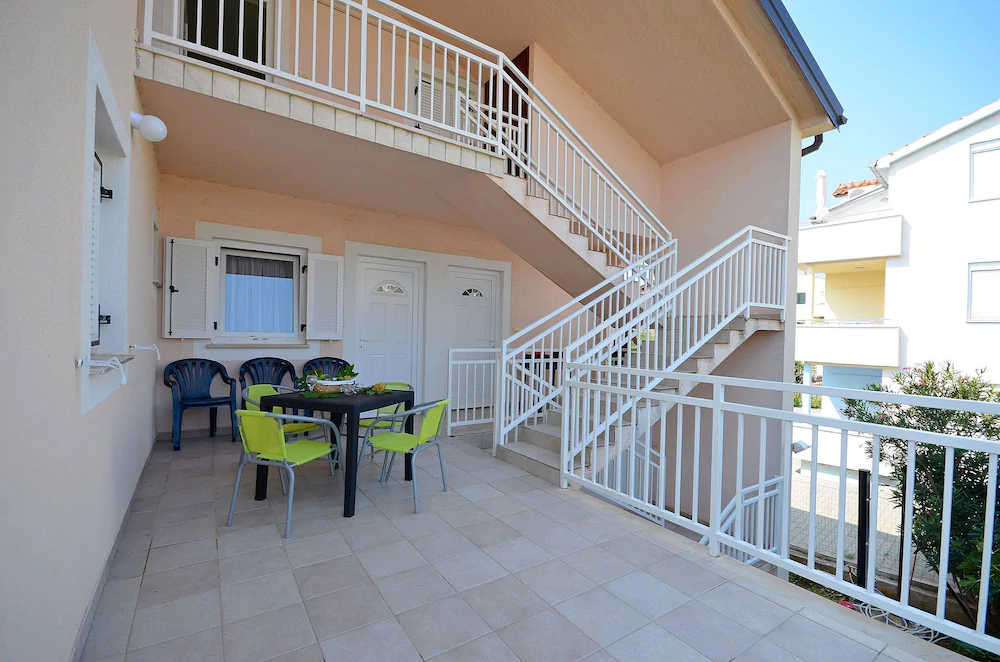 Apartments Beachwalk Heaven