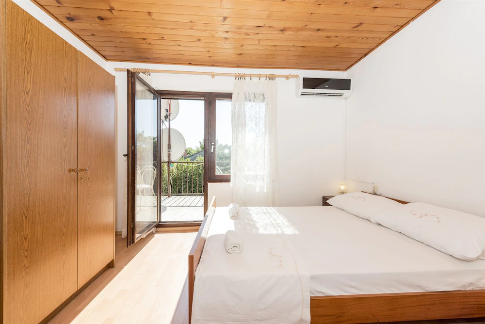 Apartments Desa