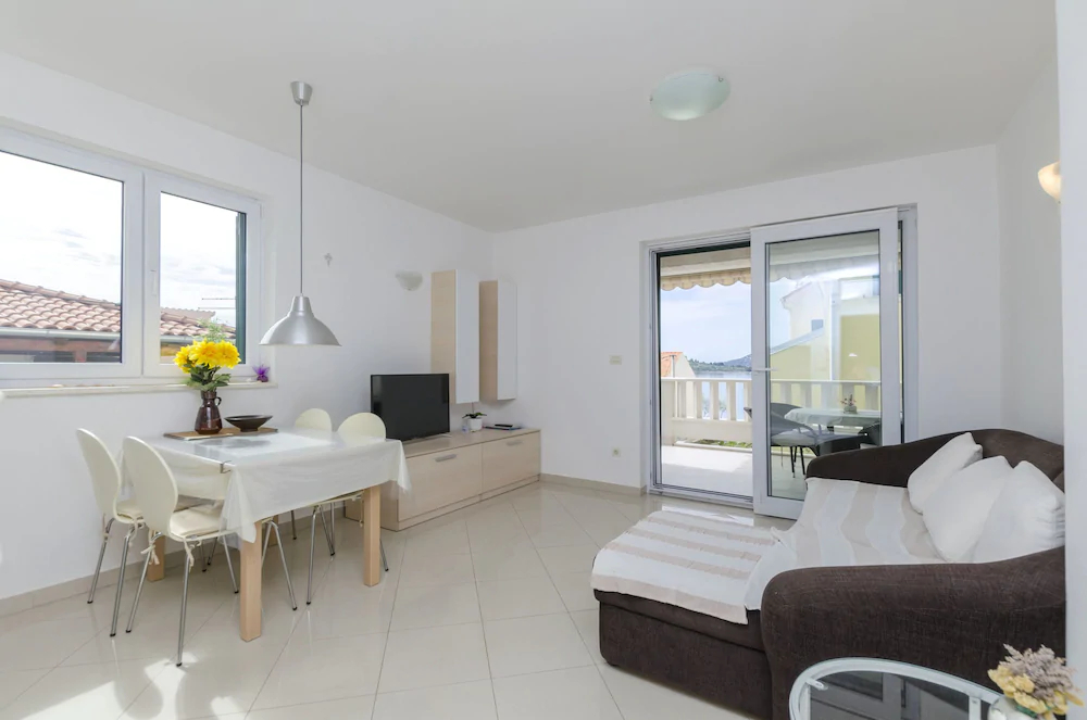 Apartments Dragica