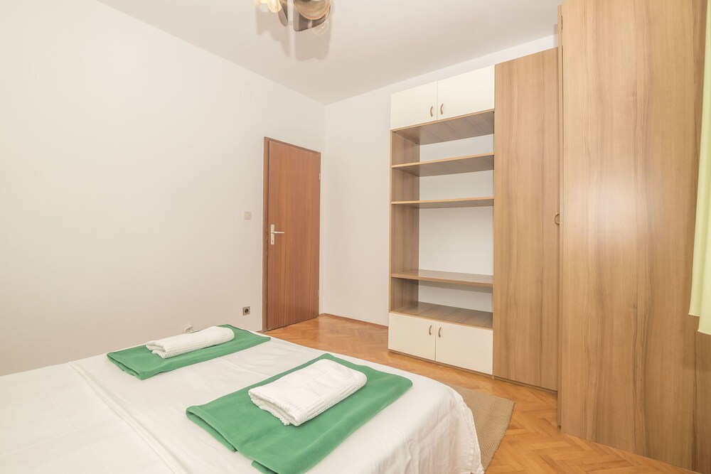 Apartments Frane