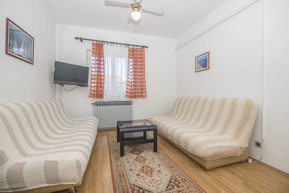Apartments Frane