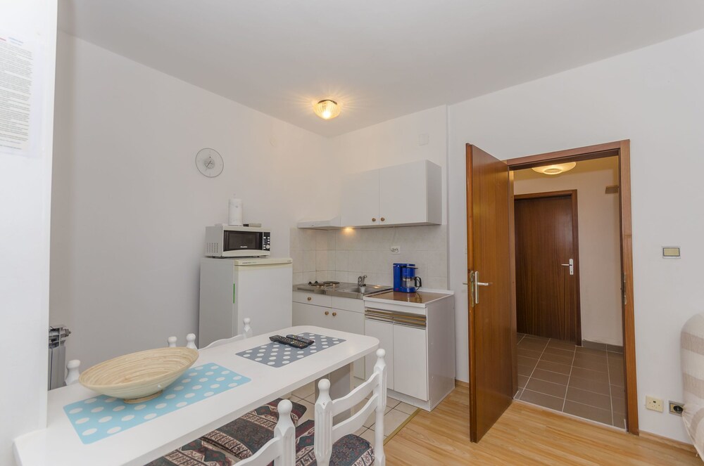 Apartments Frane