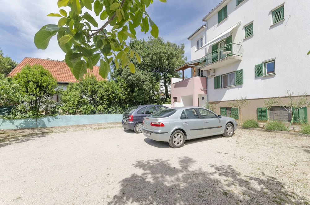 Apartments Frane