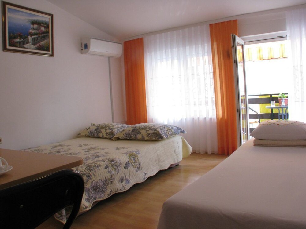 Apartments Goga