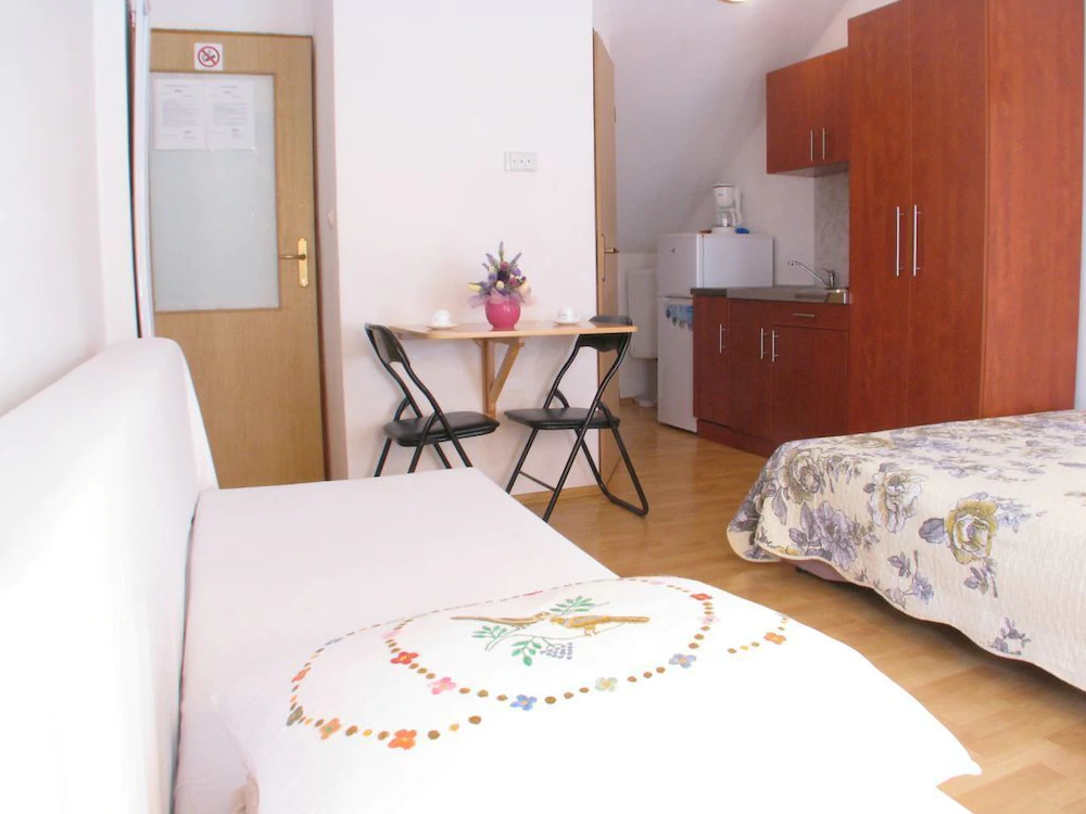 Apartments Goga