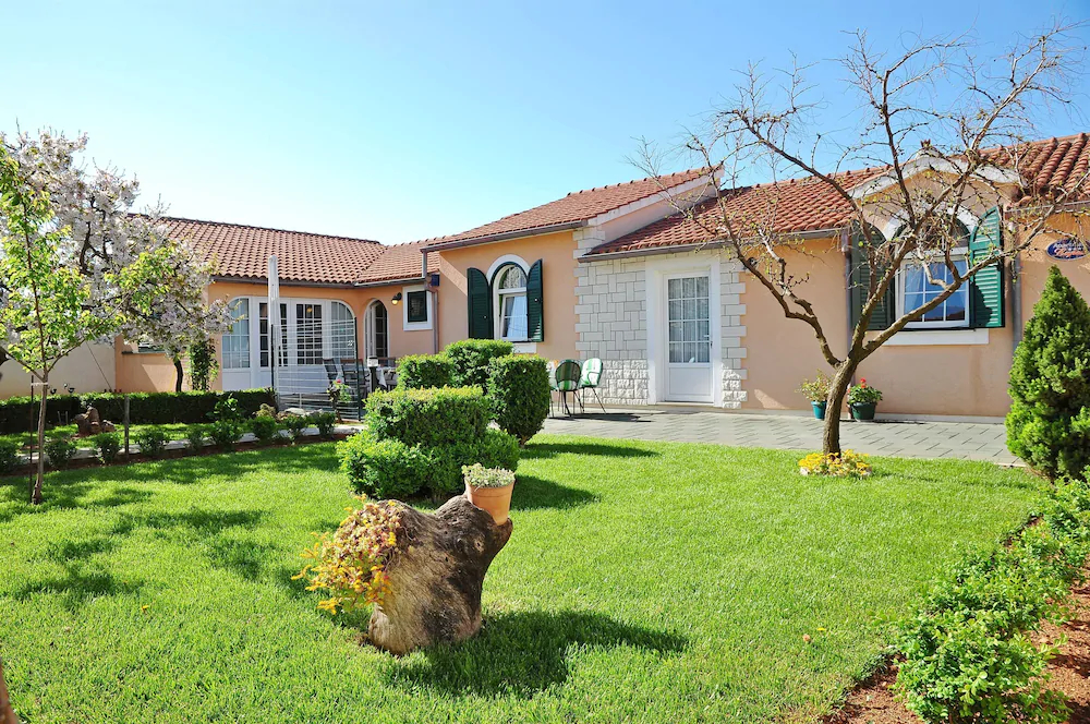 Apartments Gorana